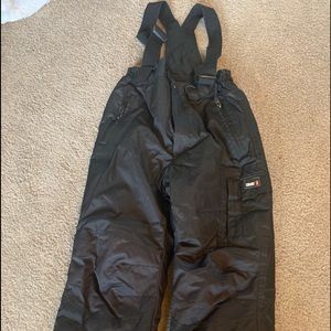 boys now pants with straps